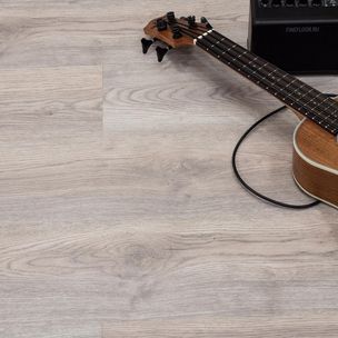 Fine Floor Light